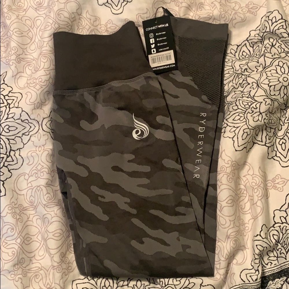 Ryderwear Camo Seamless High Waisted Leggings